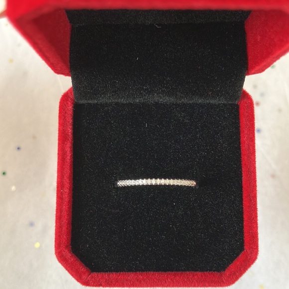 0.19 ctw Lab-Grown Diamonds Rhodium Over Silver Band Ring Size-8 - Picture 3 of 4